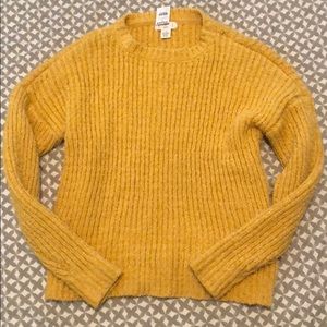 Yellow boyfriend sweater